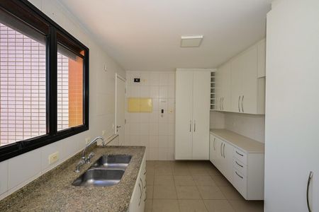 Apartamento para alugar com 160m², 3 quartos e 4 vagasCozinha