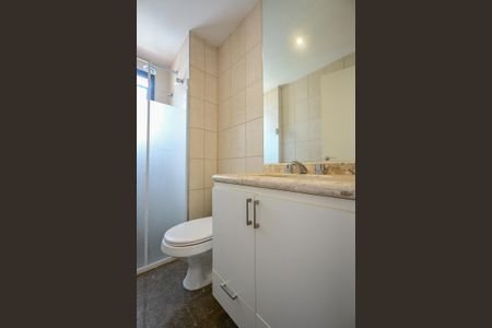 Apartamento para alugar com 160m², 3 quartos e 4 vagasBanheiro Suíte 2