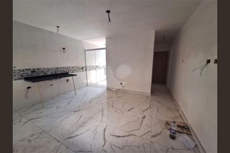 Apartamento à venda com 37m², 2 quartos e 1 vaga