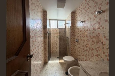 Apartamento à venda com 240m², 4 quartos e 2 vagas