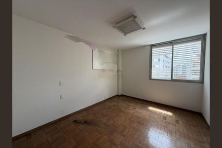 Apartamento à venda com 4 quartos, 240m² em Santa Cecilia, São Paulo