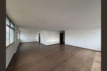 Apartamento à venda com 4 quartos, 240m² em Santa Cecilia, São Paulo