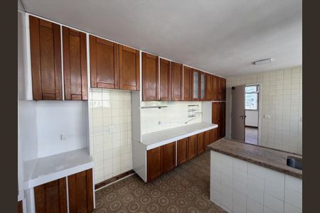 Apartamento à venda com 240m², 4 quartos e 2 vagas