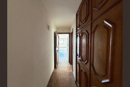 Apartamento à venda com 240m², 4 quartos e 2 vagas