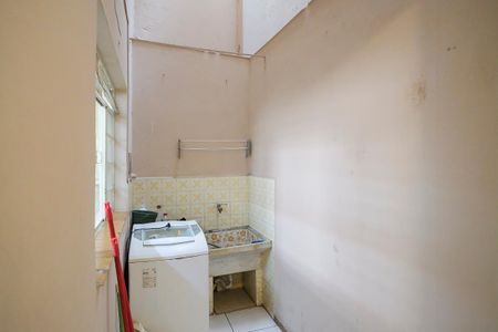 Casa para alugar com 200m², 2 quartos e 1 vagaÁrea de serviço