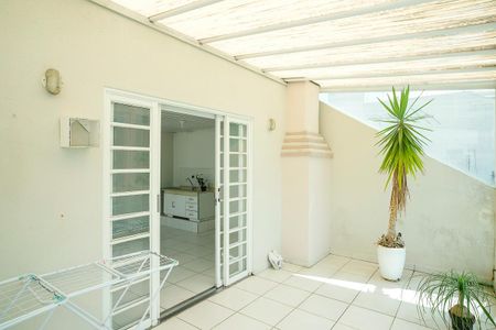 Casa para alugar com 200m², 2 quartos e 1 vagaVaranda