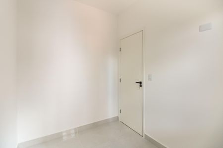 Quarto 1 de apartamento para alugar com 2 quartos, 33m² em Vila Carrão, São Paulo