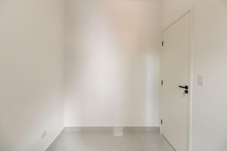 Quarto 1 de apartamento para alugar com 2 quartos, 33m² em Vila Carrão, São Paulo