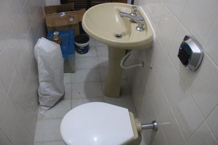 Casa à venda com 299m², 3 quartos e 4 vagasBanheiro 1