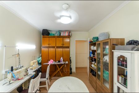 Casa à venda com 230m², 3 quartos e 4 vagas Casa à venda com 230m², 3 quartos e 4 vagasQuarto 1