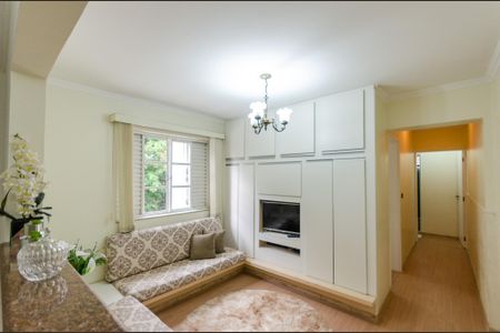 Casa à venda com 230m², 3 quartos e 4 vagas Casa à venda com 230m², 3 quartos e 4 vagasSala 2