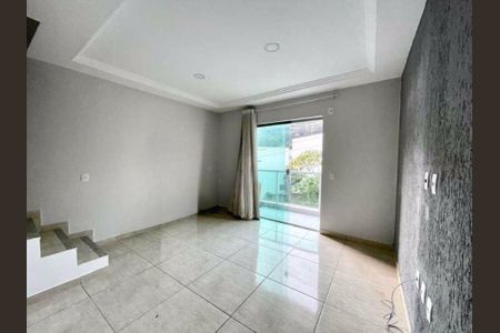 Casa à venda com 2 quartos, 90m² em Taquara, Rio de Janeiro