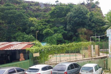 Vista do Quarto 1 de apartamento para alugar com 2 quartos, 58m² em Tomás Coelho, Rio de Janeiro