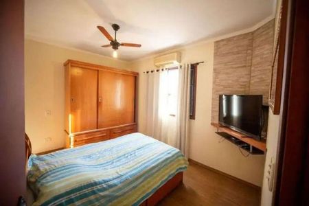 Casa à venda com 3 quartos, 84m² em Vila Tiradentes, São Paulo