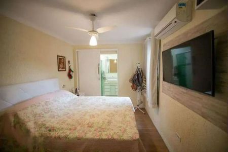 Casa à venda com 3 quartos, 84m² em Vila Tiradentes, São Paulo