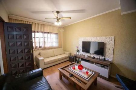 Casa à venda com 3 quartos, 84m² em Vila Tiradentes, São Paulo