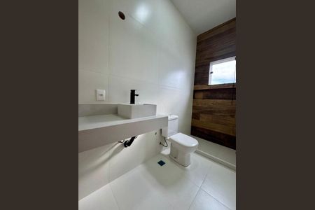 Casa à venda com 3 quartos, 223m² em Recreio dos Bandeirantes, Rio de Janeiro