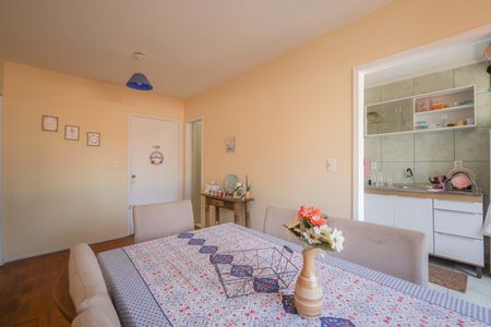 Sala de apartamento à venda com 1 quarto, 25m² em Vila Ipiranga, Porto Alegre