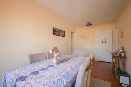 Sala de apartamento à venda com 1 quarto, 25m² em Vila Ipiranga, Porto Alegre