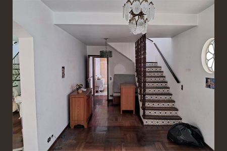 Casa à venda com 150m², 3 quartos e 2 vagas