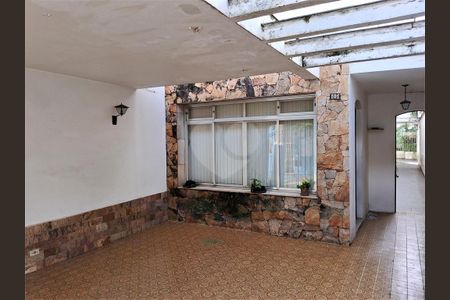 Casa à venda com 150m², 3 quartos e 2 vagas