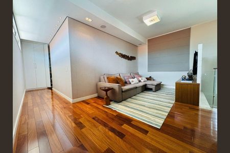 Casa à venda com 3 quartos, 344m² em Copacabana, Belo Horizonte