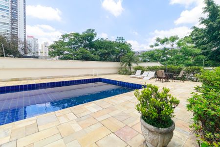 Apartamento à venda com 135m², 3 quartos e 3 vagasPiscina