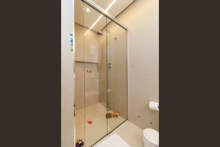 Apartamento à venda com 135m², 3 quartos e 3 vagasBanheiro 2