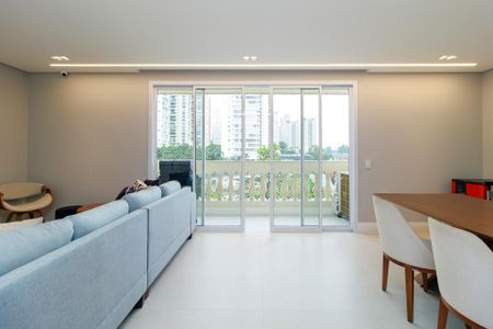 Apartamento à venda com 135m², 3 quartos e 3 vagasSala