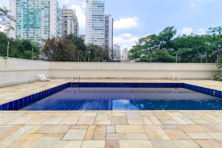 Apartamento à venda com 135m², 3 quartos e 3 vagasPiscina