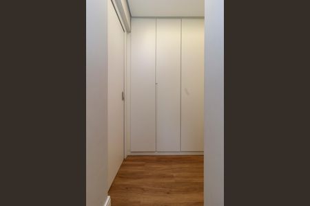 Apartamento à venda com 135m², 3 quartos e 3 vagasSuíte - Closet