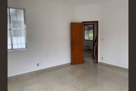 Apartamento à venda com 2 quartos, 55m² em Cubango, Niterói
