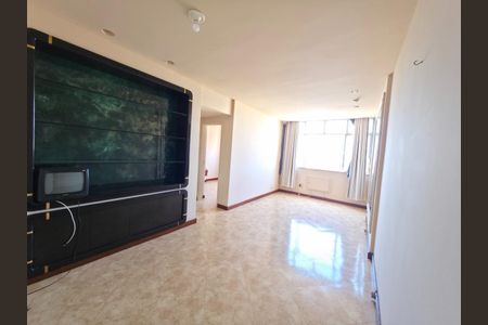 Apartamento à venda com 73m², 2 quartos e 1 vaga