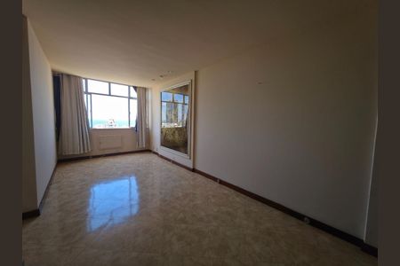 Apartamento à venda com 73m², 2 quartos e 1 vaga