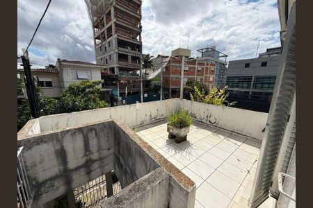 Casa à venda com 125m², 3 quartos e 1 vaga