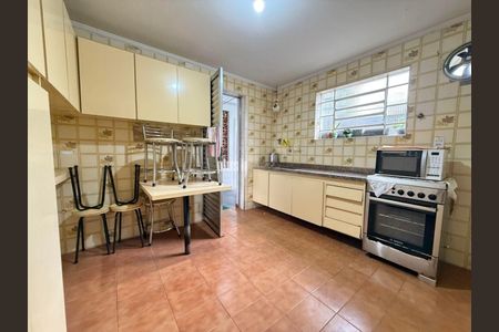 Casa à venda com 125m², 3 quartos e 1 vaga