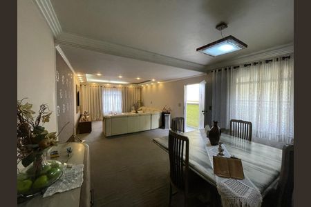 Casa à venda com 4 quartos, 540m² em Vila Gomes Cardim, São Paulo