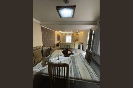 Casa à venda com 4 quartos, 540m² em Vila Gomes Cardim, São Paulo