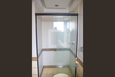 Banheiro de apartamento para alugar com 1 quarto, 40m² em Setor Oeste, Goiânia