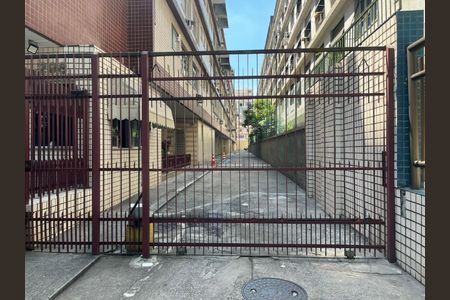 Apartamento à venda com 66m², 1 quarto e 1 vaga