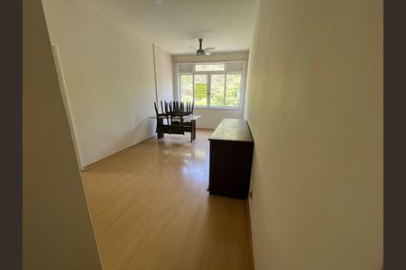 Apartamento à venda com 66m², 1 quarto e 1 vaga