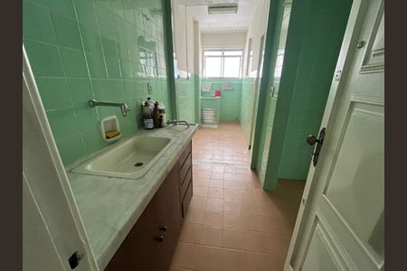 Apartamento à venda com 66m², 1 quarto e 1 vaga