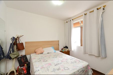 Apartamento à venda com 90m², 3 quartos e 1 vagaQuarto 2