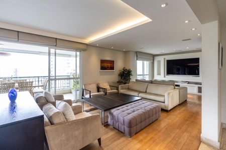 Apartamento à venda com 206m², 3 quartos e 4 vagas Apartamento à venda com 206m², 3 quartos e 4 vagasSala