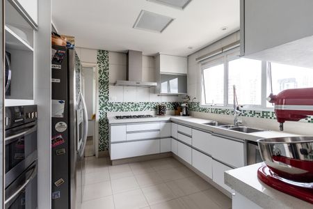 Apartamento à venda com 206m², 3 quartos e 4 vagas Apartamento à venda com 206m², 3 quartos e 4 vagasCozinha