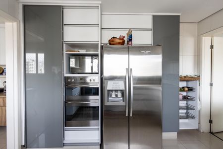 Apartamento à venda com 206m², 3 quartos e 4 vagas Apartamento à venda com 206m², 3 quartos e 4 vagasCozinha