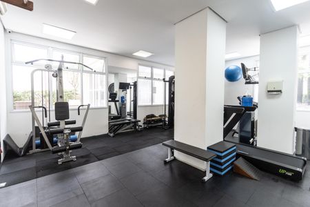 Apartamento à venda com 206m², 3 quartos e 4 vagas Apartamento à venda com 206m², 3 quartos e 4 vagasAcademia