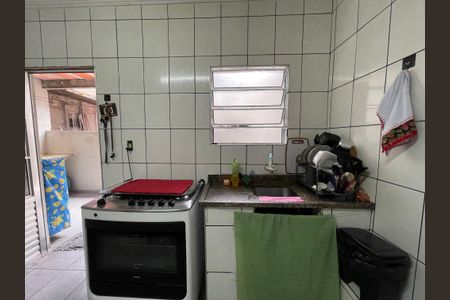 Casa à venda com 186m², 4 quartos e 3 vagas Casa à venda com 186m², 4 quartos e 3 vagasCozinha da casa 1