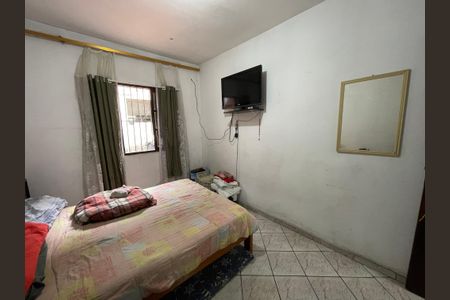 Casa à venda com 186m², 4 quartos e 3 vagas Casa à venda com 186m², 4 quartos e 3 vagasQuarto da casa 3