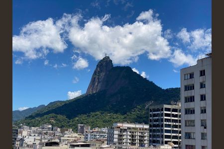 Apartamento à venda com 239m², 4 quartos e 2 vagas